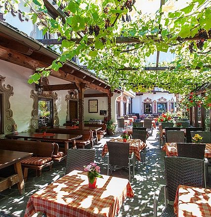 hotel-sattlerwirt-1