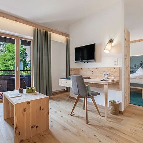 hotelzurschanz-zimmer-familienzimmer-zirbe-3410-copyright-dquadrat