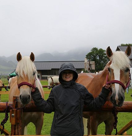 Jubiläumsausstellung 70 Jahre Haflinger Pferdezuchtverein mittleres Unterinnal _Foto Sarah Brunner